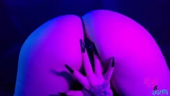 Putar Zoe si penyihir merasa cukup seksi dengan pantat baruku c_