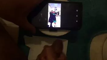 चलाएँ कई ओर्गास्म होने और मेरे क्रश की तस्वीरों के लिए फ़ैपिंग (अंतिम 2 संपादित किए गए हैं)