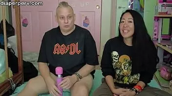 Putar Design a diaper fetish abdl strip club with diaperperv