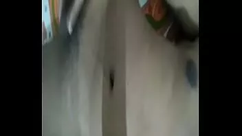 Jouer Vid-214th bite courte pétillante se masturber