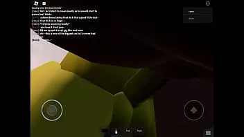 Putar Pelacur Roblox dihantam oleh ayam besar