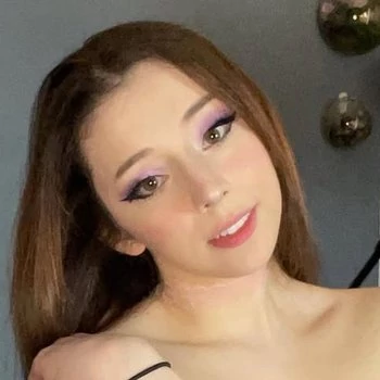 قناة Lavender Snowe