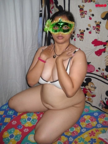 Pornostar Velamma
